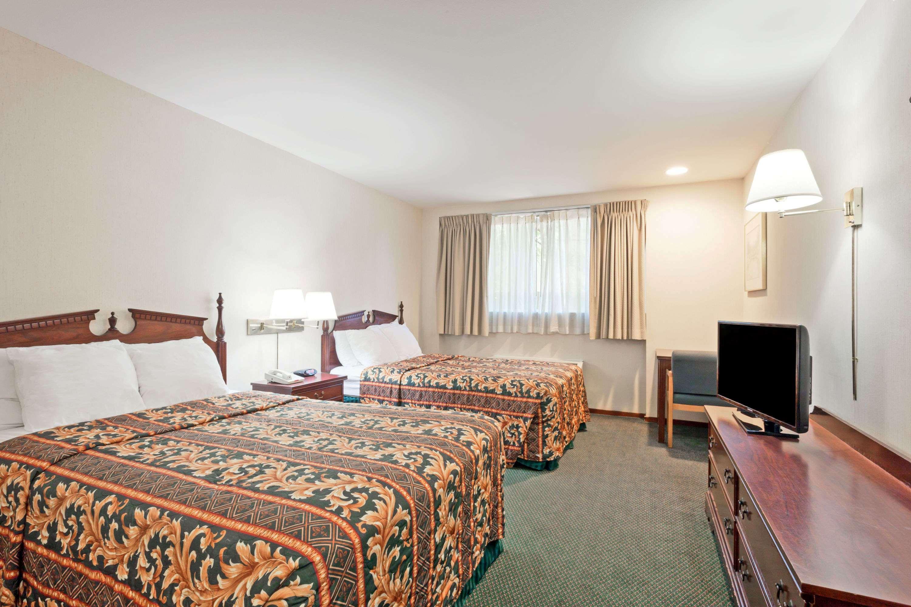 Days Inn By Wyndham Seatac Airport Zewnętrze zdjęcie