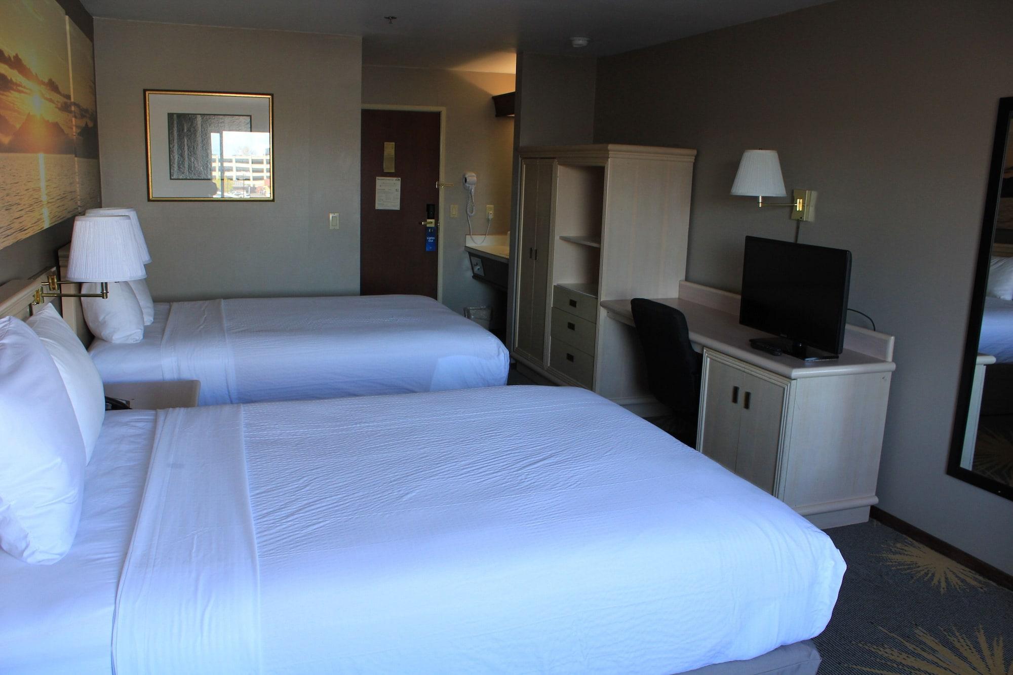 Days Inn By Wyndham Seatac Airport Zewnętrze zdjęcie