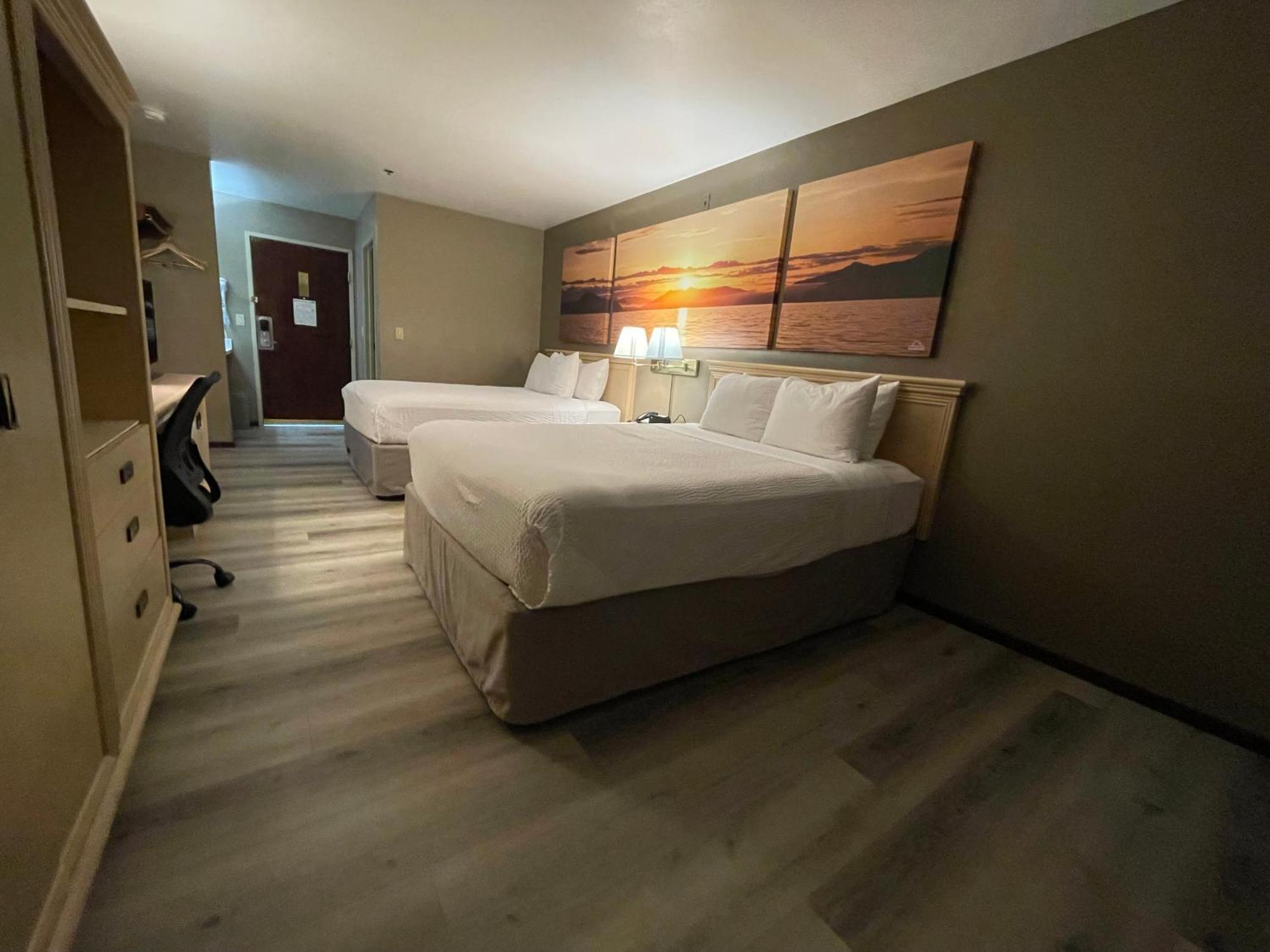 Days Inn By Wyndham Seatac Airport Zewnętrze zdjęcie